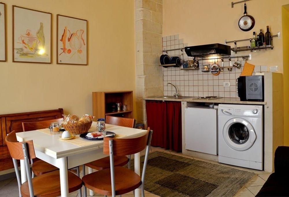 Tito Schipa B&B Lecce Ngoại thất bức ảnh