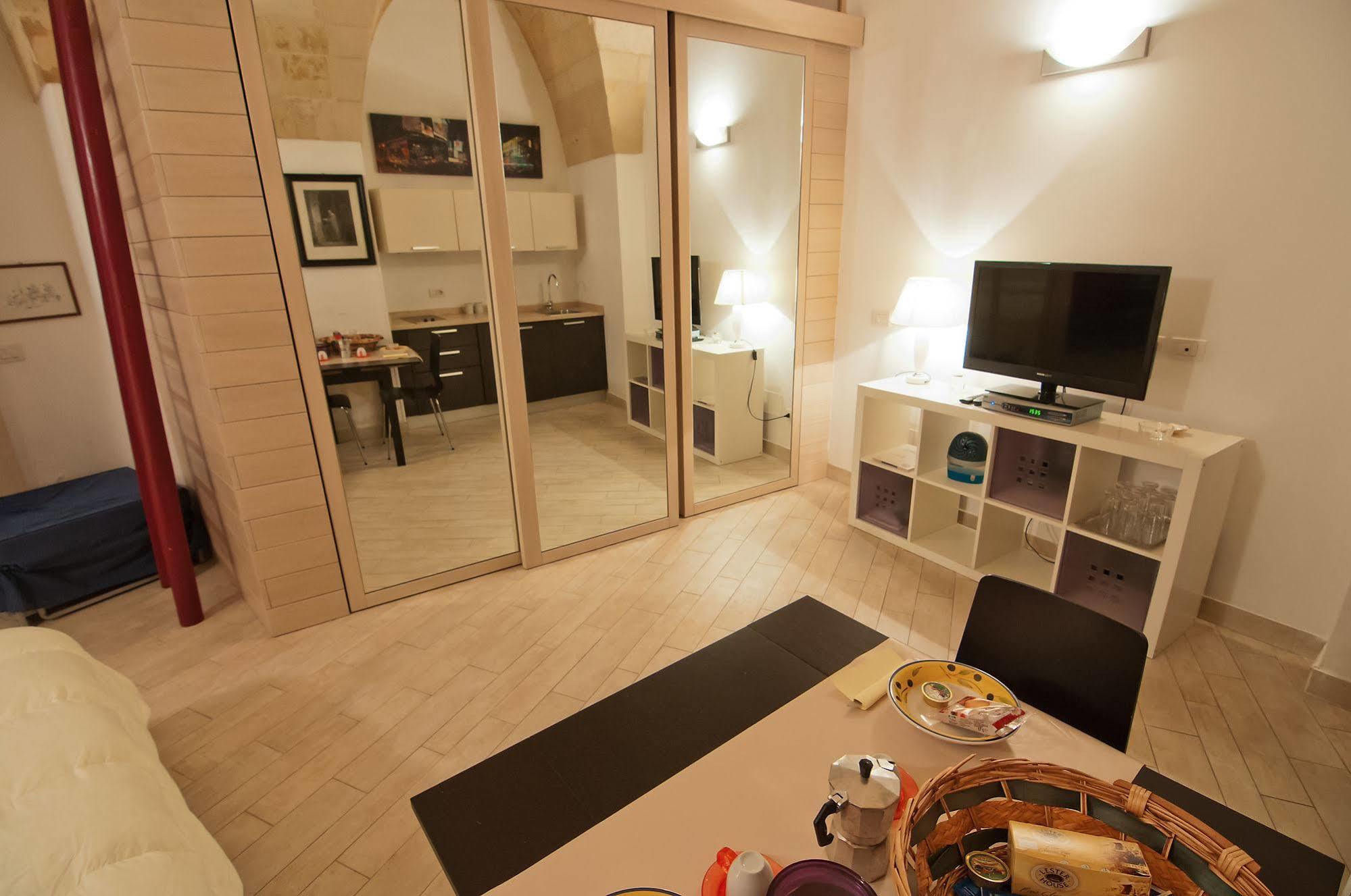 Tito Schipa B&B Lecce Ngoại thất bức ảnh